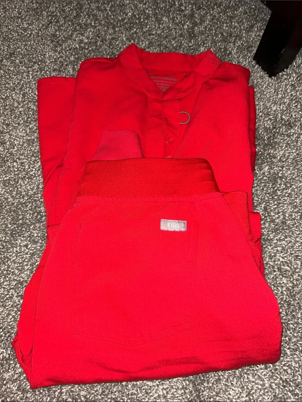 FIGS women’s Scrubs Set in Bright Orange, Red, and Mauve- size S - Picture 3 of 4